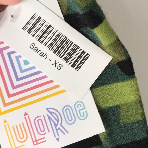 Lularoe Sarah - Picture 5 of 8